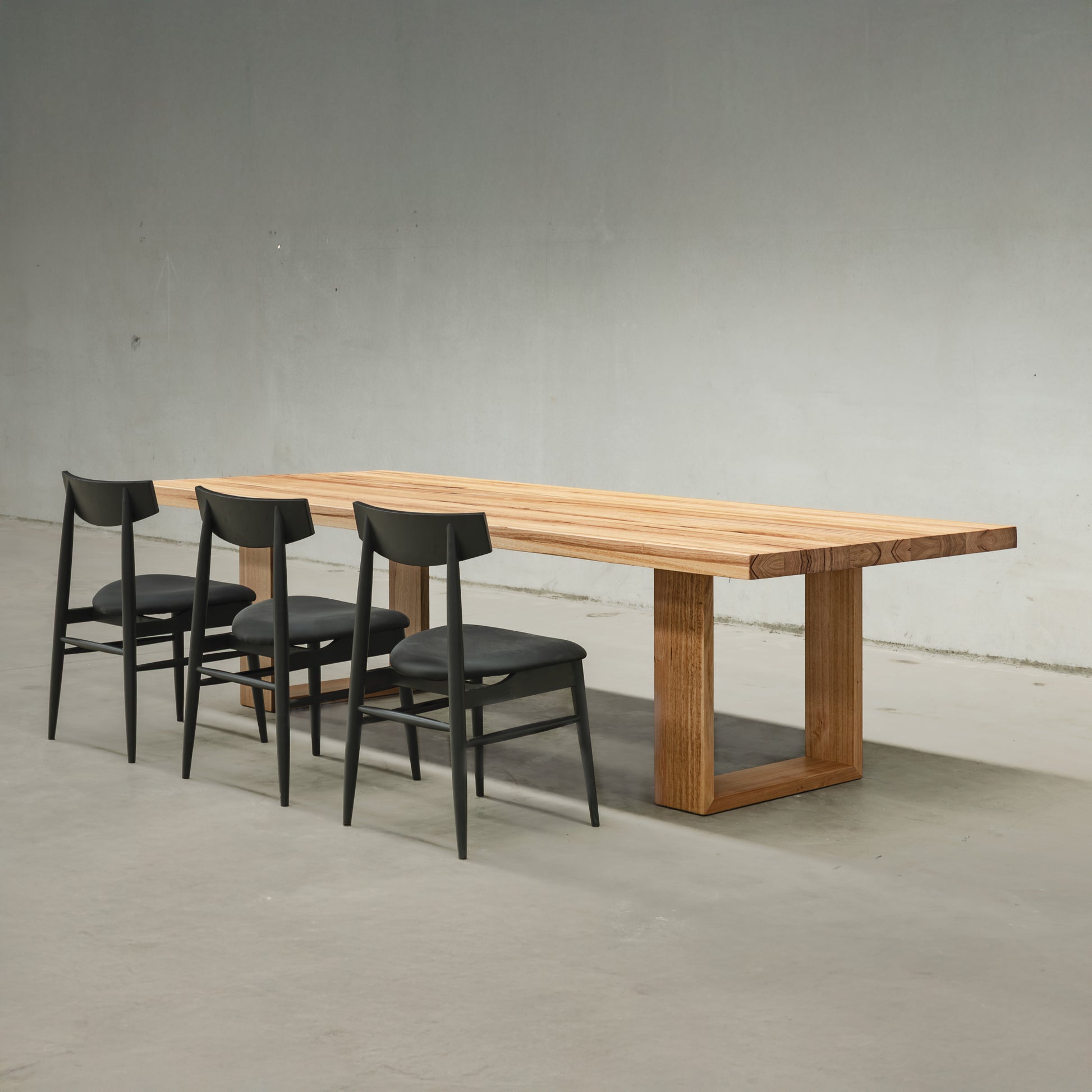 Bergen Dining Chair Black American Oak – Imported