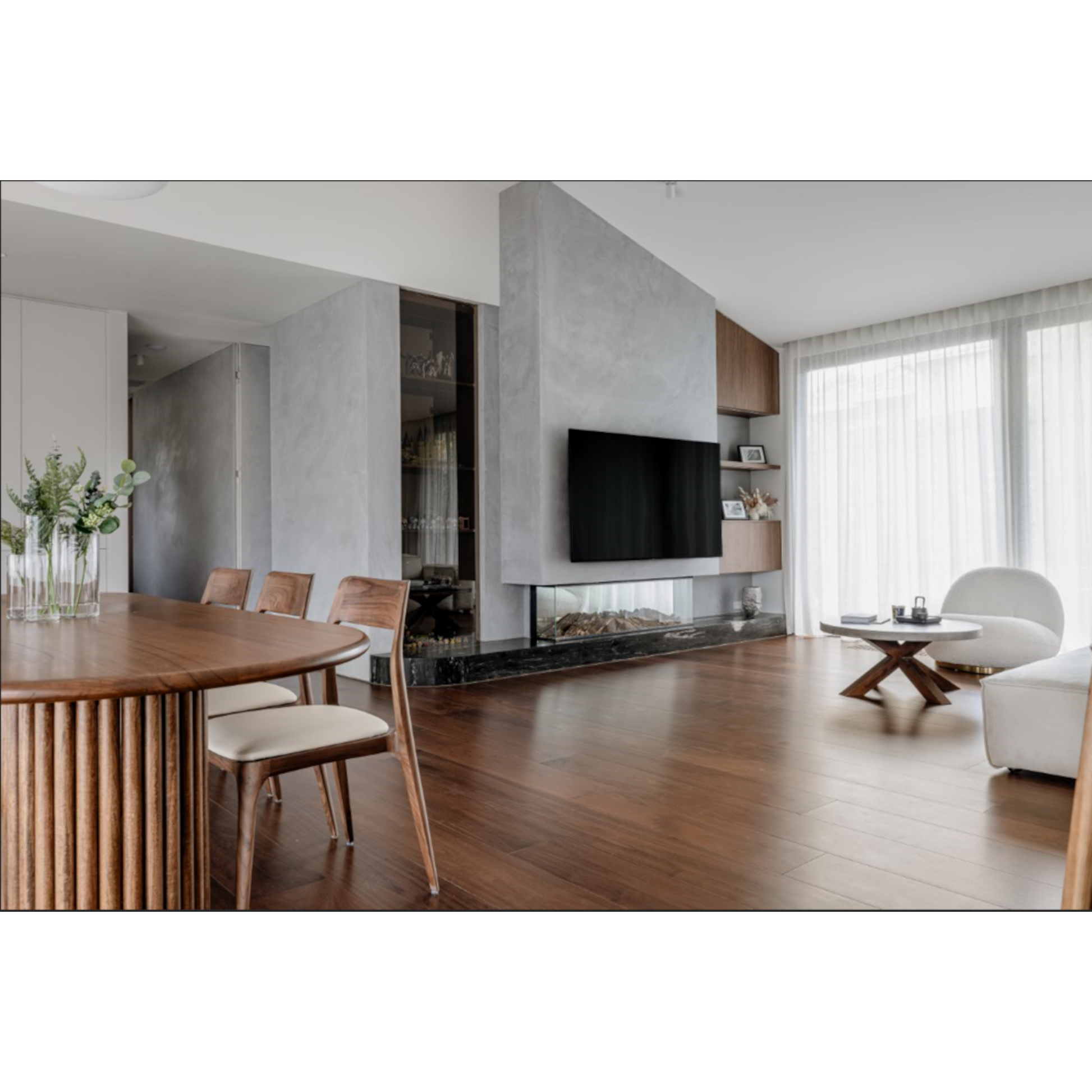 Contour Dining Table