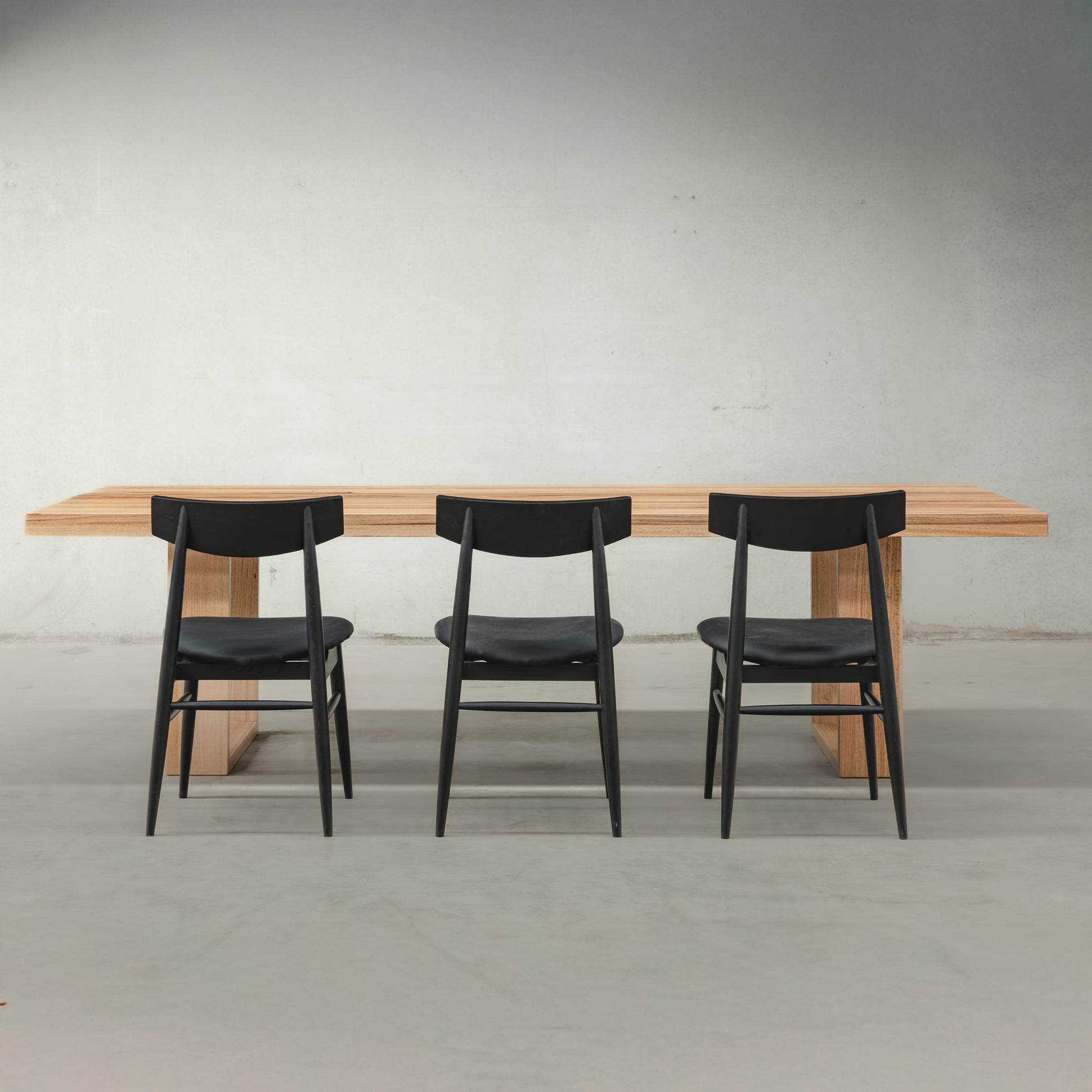 Bergen Dining Chair Black American Oak – Imported