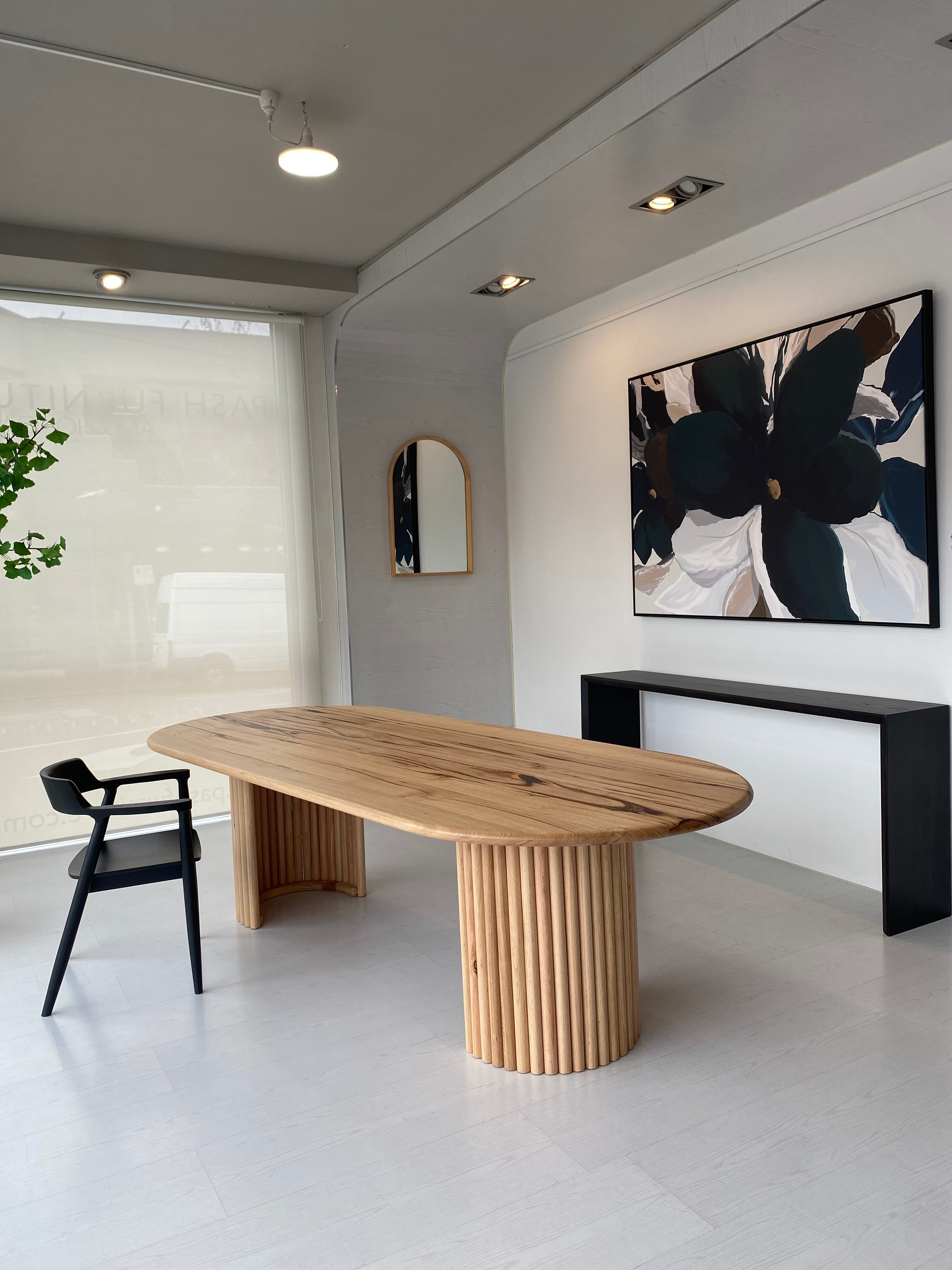 Contour Dining Table