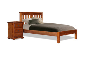 Chester Queen Bed with Doona End